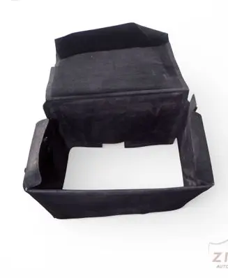 Skoda Octavia Mk2 (1Z) Battery box tray cover/lid 