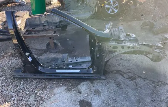Front quarter panel