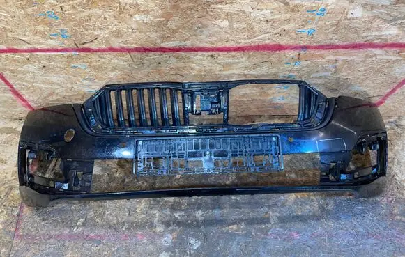Skoda Octavia Mk4 Front bumper 5E3807221 S2510D232-Z