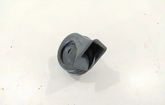 BMW 5 F10 F11 Horn signal 7279782 61337279782