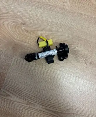 BMW 7 G11 G12 Bonnet Pedestrian Airbag Actuator 7347405