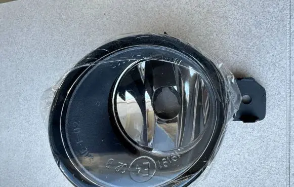 Nissan Almera Tino Front fog light 5512008R 5512008RUQ