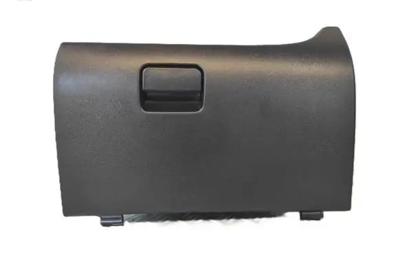 Glove box