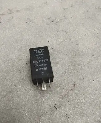 Audi A4 S4 B5 8D Other relay 8D0919578 D12203