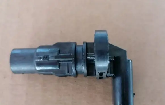 Ford C-MAX I Camshaft position sensor GN1A-12K073-AA