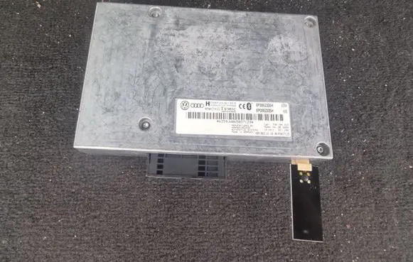 Audi A4 S4 B6 8E 8H Comfort/convenience module 8P0862335H