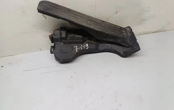 Skoda Octavia Mk2 (1Z) Accelerator throttle pedal 1K1721503L 6PV00860000 1012907