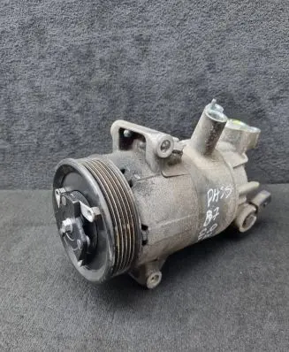 Volkswagen PASSAT B7 Air conditioning (A/C) compressor (pump) 5K0820803 1K0820808F
