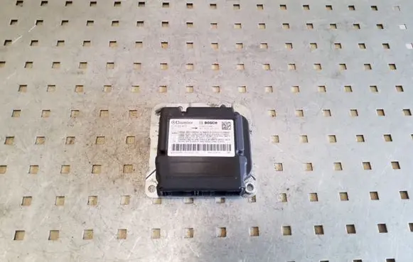 Mercedes-Benz Sprinter W906 Airbag control unit/module A0009004802 0285011847
