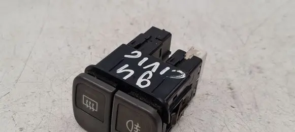 Fog light switch