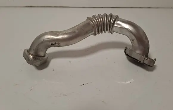 Volkswagen Caddy EGR valve line/pipe/hose 03L131521