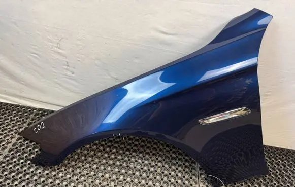 BMW 5 F10 F11 Fender 