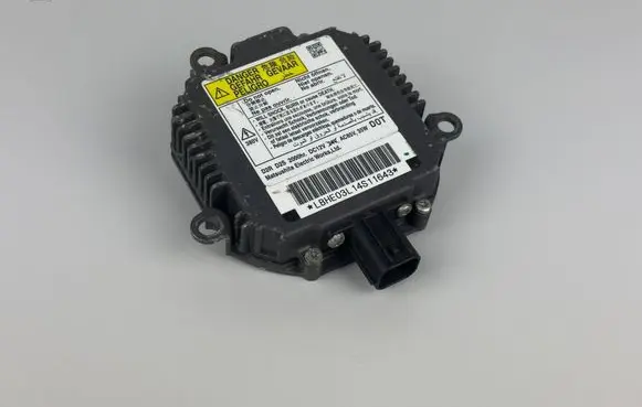 Honda CR-V Xenon control unit/module LBHE03L AC85V35W D2RD2S