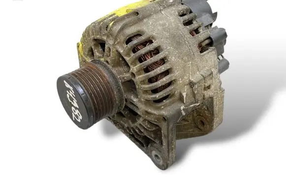 Renault Megane II Generator/alternator 8200667614 2543564A TG11C066