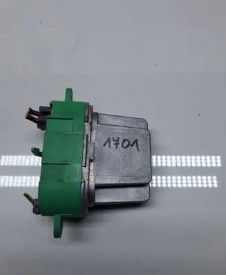 Heater blower motor/fan resistor