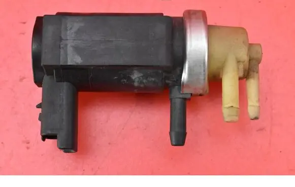 Citroen DS4 Vacuum valve V759537280-02
