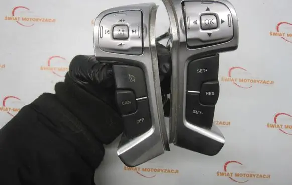 Ford S-MAX Steering wheel buttons/switches 6M2T-14K147-CJ P8M2T-14K147-BA