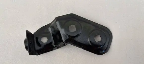 BMW 4 G22 G23 G24 G26 Fender mounting bracket 7486803