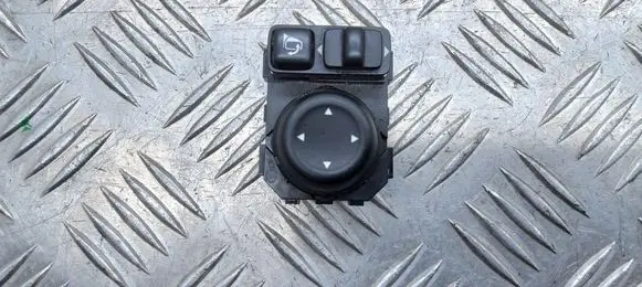 Nissan Micra K14 Wing mirror switch 255705RA1A