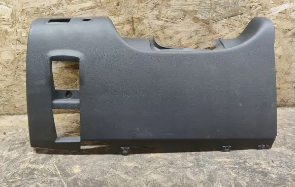 Cadillac SRX Dashboard lower bottom trim panel 001711820 AHW59821