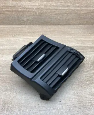 BMW X5 E70 Dashboard side air vent grill/cover trim 7161803 773201