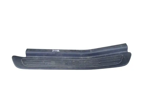 Volvo S40, V40 Rear sill trim cover 30866703