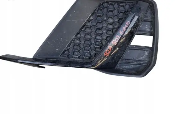 Audi A1 Front grill 2W5TEILE