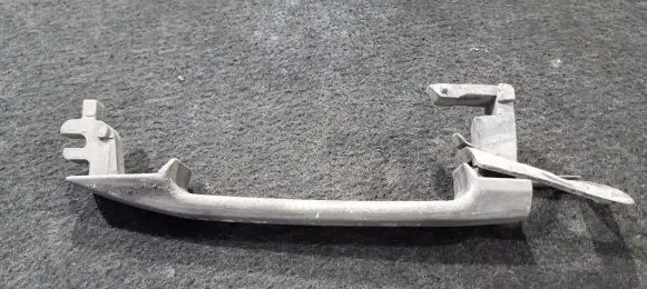 Mercedes-Benz E W124 Front door exterior handle