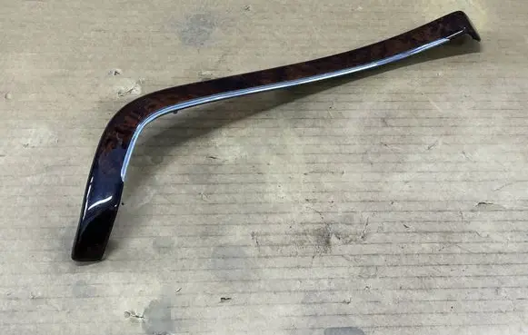 Mercedes-Benz S W220 Front door trim bar 