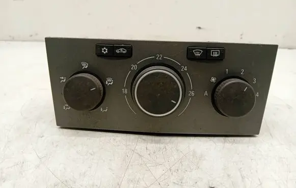 Opel Zafira B Climate control unit 13245119 20102006 901512900001