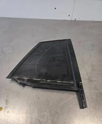 Mercedes-Benz GLC X253 C253 Rear vent window glass A2537307800