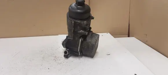 Engine oil radiator