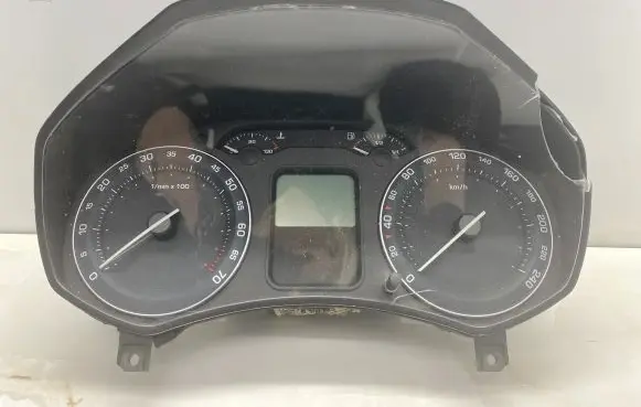 Skoda Octavia Mk2 (1Z) Speedometer (instrument cluster) 1Z0920810B A2C53032525