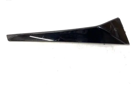 Skoda Kamiq Tailgate trim 658827932