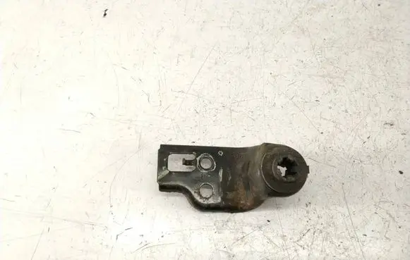 Toyota Avensis T250 Radiator mount bracket 16523 3316523 TRP2
