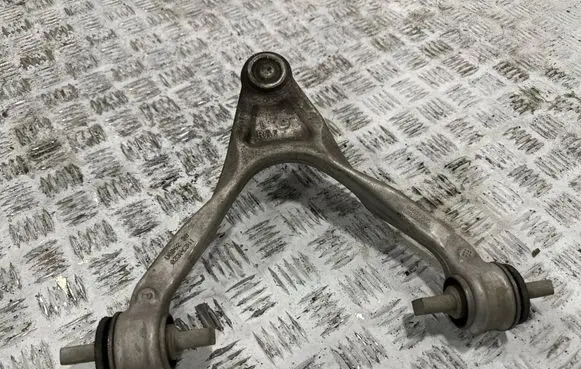 Chevrolet Corvette C8 Front control arm 84831805 20128222506