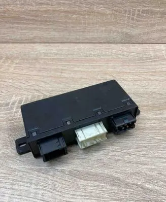 BMW 5 E39 Door control unit/module 6904255 689667