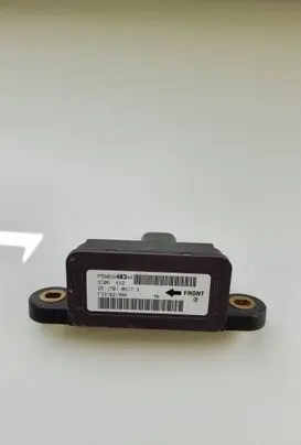 Chrysler Town & Country V ESP acceleration yaw rate sensor P56029483AA F331B21MBK 25170106173