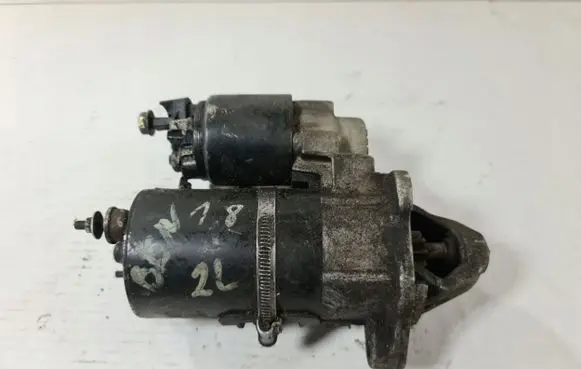 Volkswagen PASSAT B5.5 Starter motor
