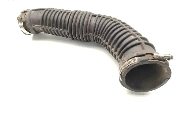 Opel Movano B Air intake hose/pipe