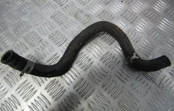 Toyota Avensis T250 Engine coolant pipe/hose