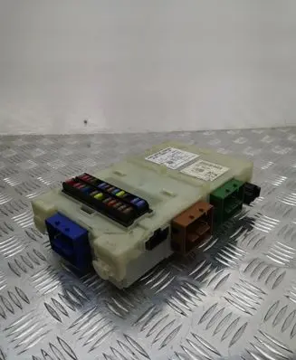 Ford Mondeo MK IV Fuse module 7G9T14A073DF LTQF01125TP 3659AF01125TP