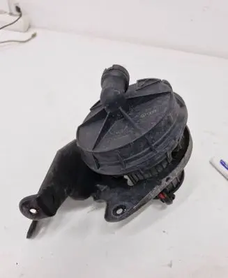 Audi A4 S4 B7 8E 8H Secondary air pump 06A959253B 72273803
