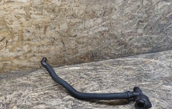 BMW 7 F01 F02 F03 F04 Breather hose/pipe 70342605 7575643