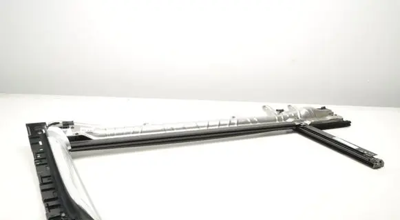 BMW 7 G11 G12 Rear door window curtain/sunshade 7338011
