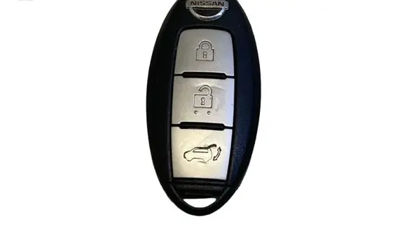 Nissan X-Trail T32 Ignition key/card S180144104 2013DJ5730