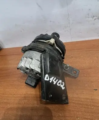 Mercedes-Benz GLC X253 C253 Water pump A2535010920 D1402