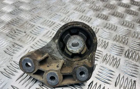 Audi A4 S4 B6 8E 8H Rear differential/diff mount bracket 8E0599125M