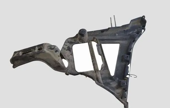 Renault Laguna III Rear bumper mounting bracket 850450001R