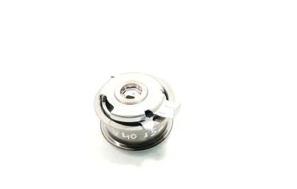 Volvo V40 Timing belt/chain tensioner 